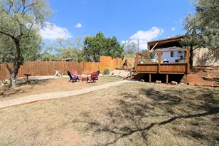 209 Lakevista Dr, Burnet, TX 78611 - Photo 22