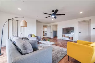 1102 N Austin Ave, Georgetown, TX 78626 - Photo 26