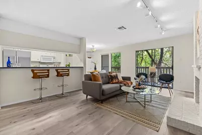 3839 Dry Creek Drive #111, Austin, TX 78731 - Photo 4