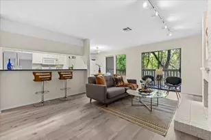 3839 Dry Creek Dr, Austin, TX 78731 - Photo 4