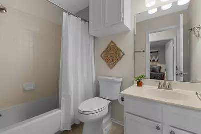 3839 Dry Creek Drive #111, Austin, TX 78731 - Photo 16