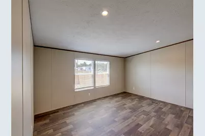 146 Monte Vista Drive, Elgin, TX 78621 - Photo 14