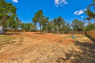 146 Monte Vis Dr, Elgin, TX 78621 - Photo 28