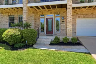 9113 Evening Primrose Path, Austin, TX 78750 - Photo 4