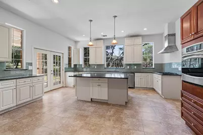 601 Deertrail Drive, San Marcos, TX 78666 - Photo 10