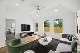 176 Hornet St, Elgin, TX 78621 - Photo 10