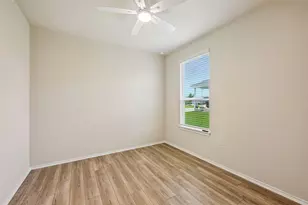 401 Yorktown St, Georgetown, TX 78633 - Photo 26