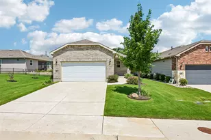 401 Yorktown St, Georgetown, TX 78633 - Photo 36