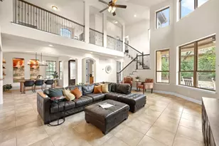 106 Tonkawa Trail W, Austin, TX 78738 - Photo 10