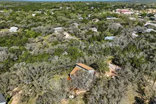 205 Shadows Dr, Spicewood, TX 78669 - Photo 30