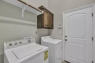 3821 Tordera Dr, Austin, TX 78738 - Photo 18