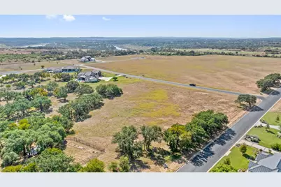 26204 Madison Drive, Spicewood, TX 78669 - Photo 10