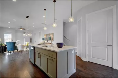 7104 Blessing Avenue #B, Austin, TX 78752 - Photo 6