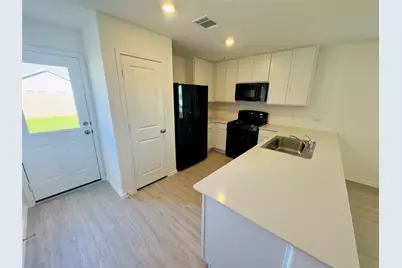2210 Cyclone Drive, Lockhart, TX 78644 - Photo 8