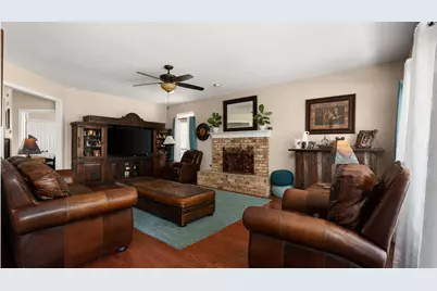 510 Oakwood Boulevard, Round Rock, TX 78681 - Photo 10