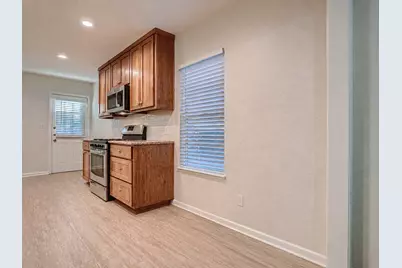 2009 Richcreek Road, Austin, TX 78757 - Photo 6