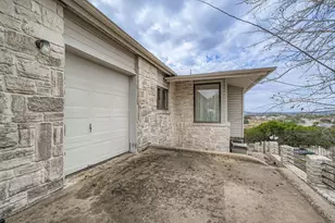 3225 Eisenhower Ave, Lago Vista, TX 78645 - Photo 24