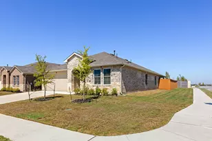 20308 Lone Peak Pass, Manor, TX 78653 - Photo 4