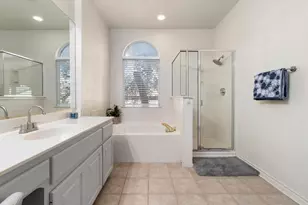 3808 Latimer Dr, Austin, TX 78732 - Photo 20