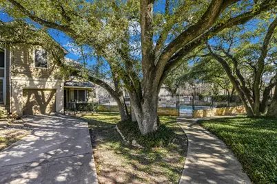 4400 Switch Willo #9, Austin, TX 78727 - Photo 2