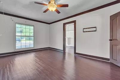 5000 Fontenay Drive, Austin, TX 78744 - Photo 16