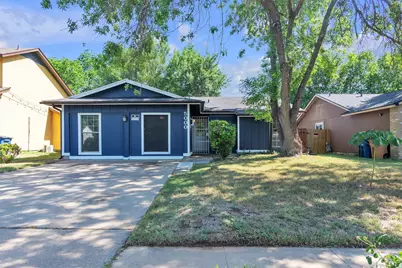 5000 Fontenay Drive, Austin, TX 78744 - Photo 1