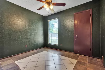 5000 Fontenay Drive, Austin, TX 78744 - Photo 22