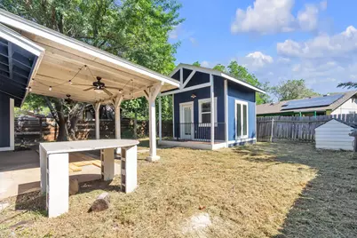5000 Fontenay Drive, Austin, TX 78744 - Photo 24