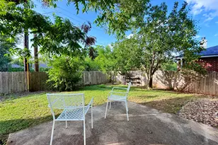 9802 Copper Creek Dr, Austin, TX 78729 - Photo 36