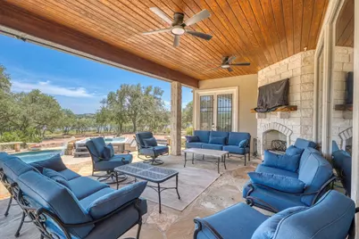 185 Shimmering Shore Court, Spring Branch, TX 78070 - Photo 12