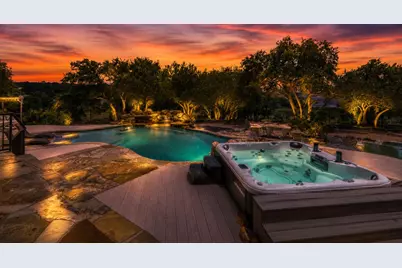 185 Shimmering Shore Court, Spring Branch, TX 78070 - Photo 2