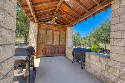 185 Shimmering Shore Court, Spring Branch, TX 78070 - Photo 16