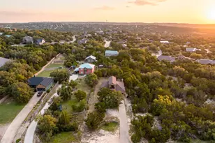 901 Panorama Dr, Dripping Springs, TX 78620 - Photo 36