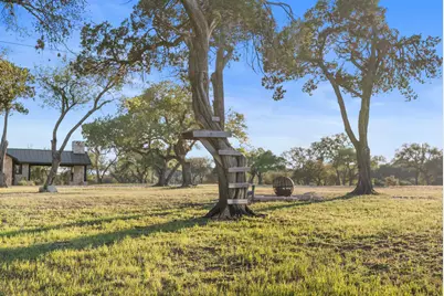 5930 Grotto Creek Court Court, Fischer, TX 78623 - Photo 8