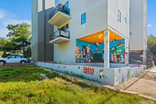 1615 E 7th St, Austin, TX 78702 - Photo 24
