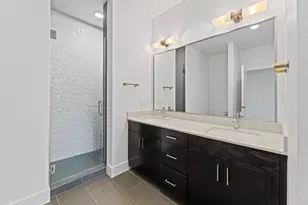 1615 E 7th St, Austin, TX 78702 - Photo 14