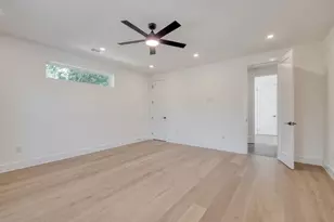 5700 Louise Ln, Austin, TX 78757 - Photo 24