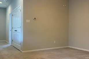 7220 Wyoming Springs Dr, Round Rock, TX 78681 - Photo 10