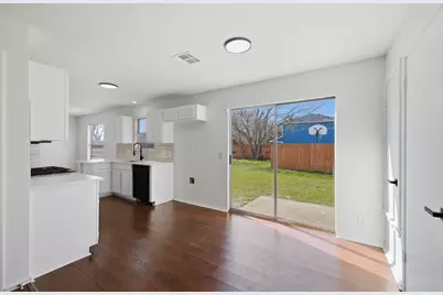 13800 Spring Heath Road, Pflugerville, TX 78660 - Photo 10