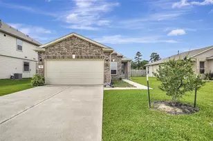 41523 Stampede Stream Dr, Magnolia, TX 77354 - Photo 2