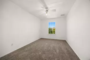 13505 Lismore Ln, Pflugerville, TX 78660 - Photo 18