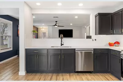 4006 Kings Canyon Drive, Taylor, TX 76574 - Photo 20