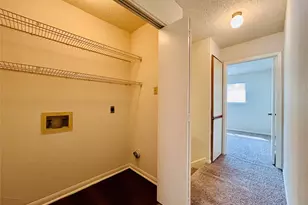 8904 Schick Rd, Austin, TX 78729 - Photo 12