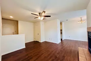8904 Schick Rd, Austin, TX 78729 - Photo 4