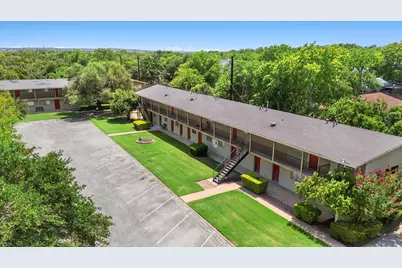 806 E 13th Street #104, Georgetown, TX 78626 - Photo 34
