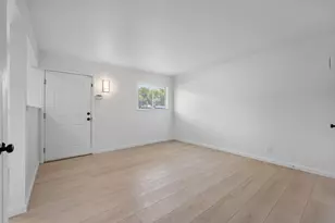 806 E 13th St, Georgetown, TX 78626 - Photo 24