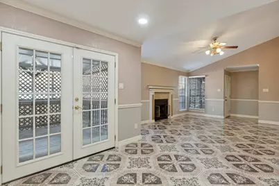 4805 Crest Oak Road, Austin, TX 78744 - Photo 8