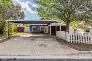 4805 Crest Oak Rd, Austin, TX 78744 - Photo 2