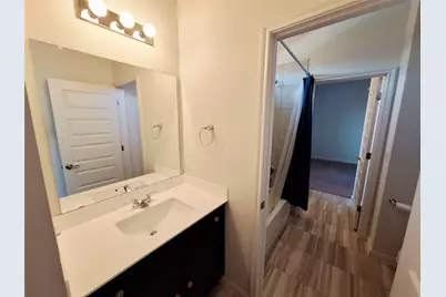 7800 Hillock Terrace, Austin, TX 78744 - Photo 24
