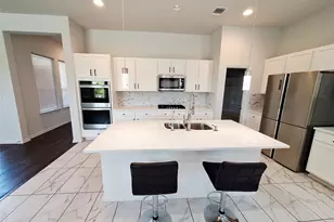7800 Hillock Terrace, Austin, TX 78744 - Photo 8